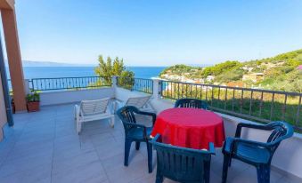 Summerheaven Apartments