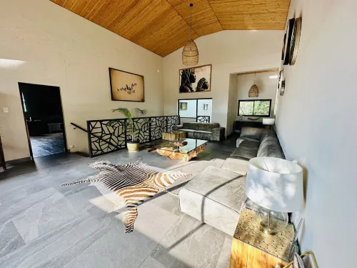 Little Forest Garden Retreat - شرفة