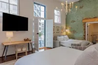 Fire Station One Boutique Hotel Hotel di Cave Spring
