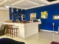 Bella Casa Hotel - bar
