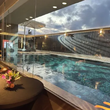 L'Avenue Hotel Apartments