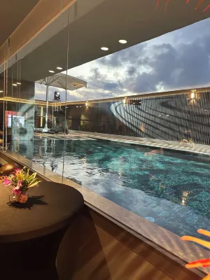 L'Avenue Hotel Apartments