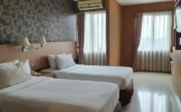 Galeri Ciumbuleuit Family & Business Hotel