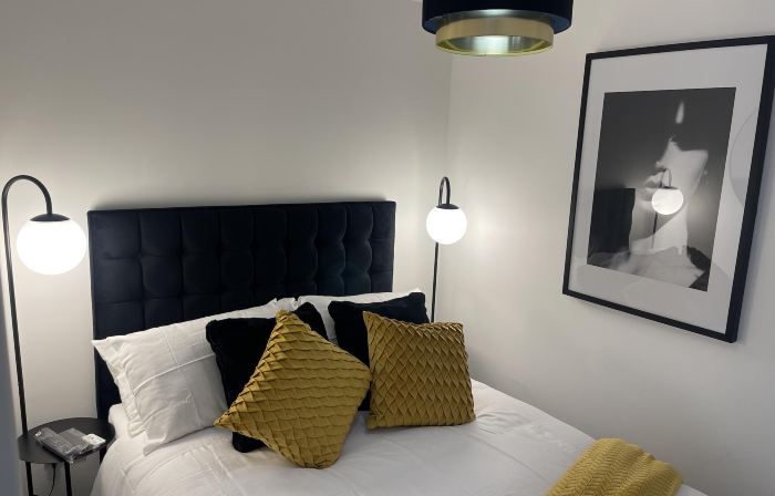 1bedroom-ensuitebathroom-garden-wifi