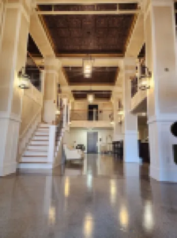 Historic Griffin Hotel