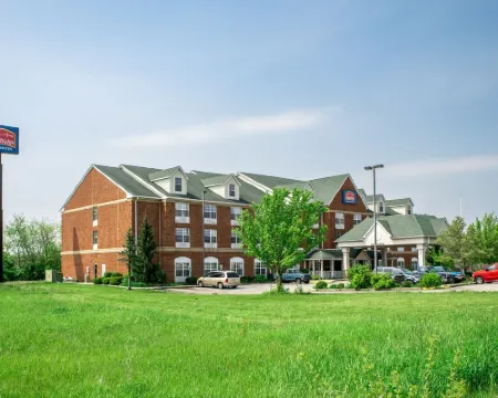 樂逸客棧套房 馬里恩酒店