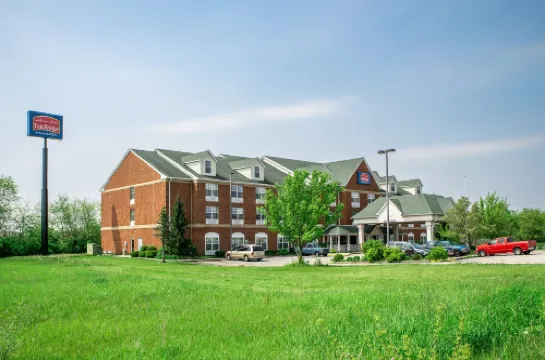 BlissPoint Inn & Suites Marion