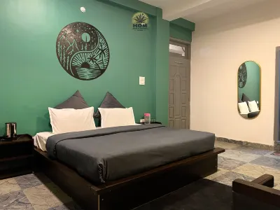 HOM House of MannMauji Riverside Hotels near Gurudwara Sahib Manikaran