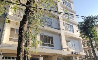 Hotel IVY Grand By GRB