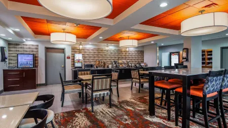 Comfort Inn & Suites Carrollton