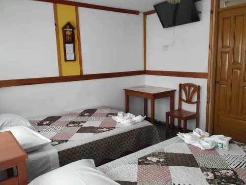 Hostal Turístico Alborada - 2-Star