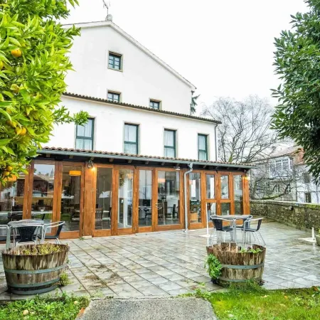 Hotel Alda Bonaval Отели рядом с достопримечательностью «Praza da Quintana»