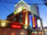 HOTEL LEGEND PLUS - Adults Only Hotels near Kinkaku-ji