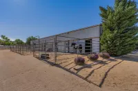 @ Marbella Lane - Eccentric 4BR Modern Ranch Home