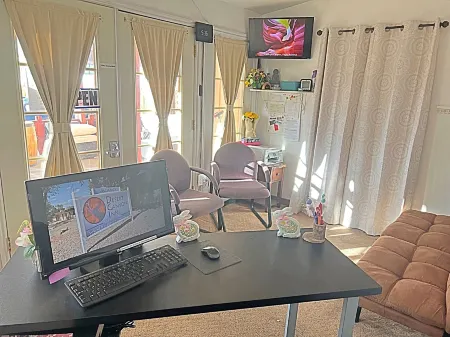 1 or 3 Bedroom Apartment with Full Kitchen Отели в г. Пейдж