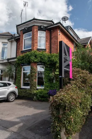 Amarillo Guesthouse Отели в г. Борнмут