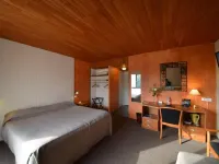 Hôtel Bomotel Hotels in Montlucon
