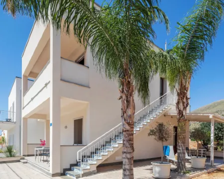 Case Vacanza Loria Hotéis em Castelluzzo