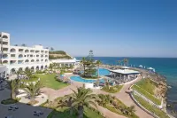 Regency Hotel & Spa - С бассейном