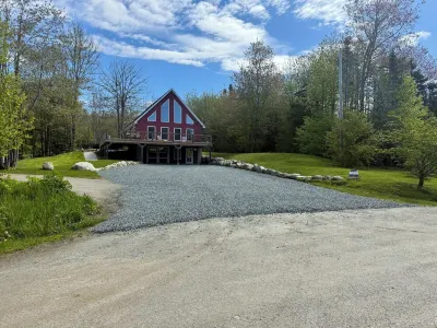 Woodland Retreat - Farm Stay- Near Acadia and Bar Harbor