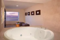 Dreams Sands Cancun Resort & Spa - All Inclusive - Bathtub