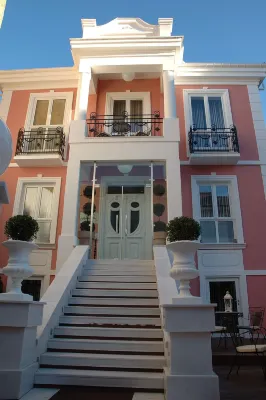 Andromeda Boutique Hotel Hotels near Kastoria Aquarium