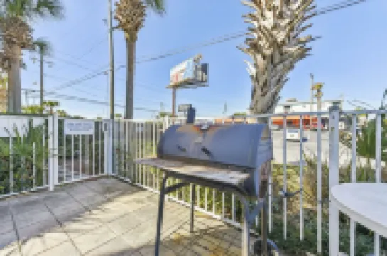 Second Wind by Book That Condo