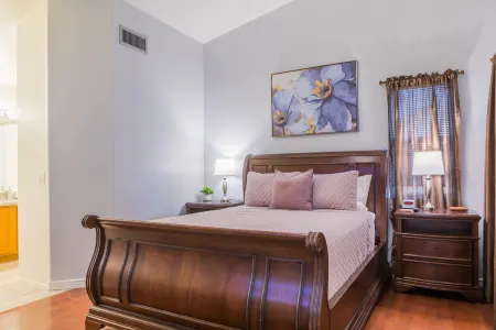 Cozy House w/ Pool, Near State Farm Stadium