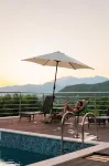 Casa Collection - Pool