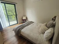 Hazy Hill Estate, a renovated Miners Cottage, surrounded by nature Hotels in Yea