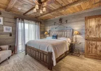 The Cloud 9 Lodge-Wedding and Vacation Destination