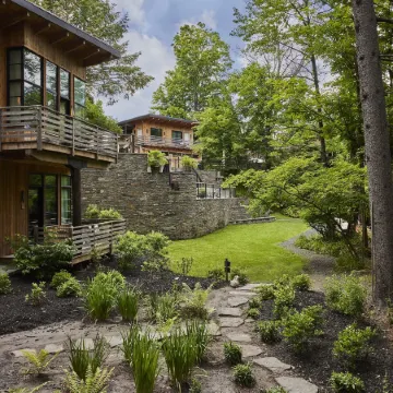 Woodstock Way Hotel