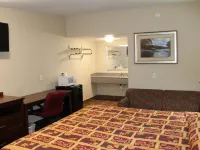 American Inn & Suites Hotels in Lamar County