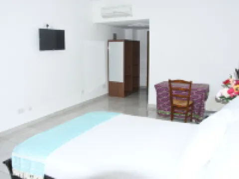 Raffin Royal Lodge Hotels in Asuogyaman