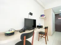 Comfort and Homey Studio Room (No Kitchen) Elvis Tower Apartment - 2-Star