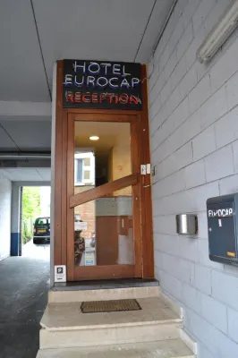 Sky Apart Hotel - Hotel Eurocap Hotels in Wemmel