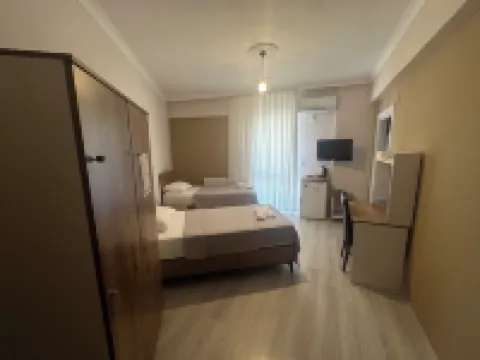 Aks Royal Otel - Aks 로얄 오텔