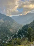 The Void - Tirthan Valley Hotels in Pekhri