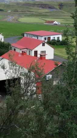 Giljur Guesthouse Отели в г. Вик