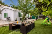 Galata Watermill Cottage Отели в г. 