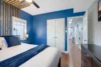 Luxury 5-Bedroom Home, Mins from Downtown Minneapolis