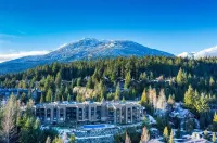 The Ironwood on Blueberry Hill Hotel di Whistler