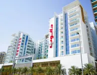 Homesgetaway -Spacious 1Br Apt in Pearlz by Danube Отели в г. Джебел Али Виллидж