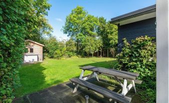 Bungalow in Netherlands with Garden & Trampoline