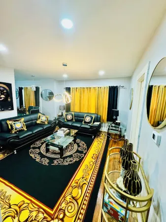 Newly Beautiful  renovated first floor apartment getaway