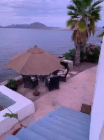 Departamento Frente al Mar, Playa Privada Cerca