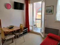 Studios Curistes 4 ème étage avec Balcon, ascenceur et parking Lamalou les Bains