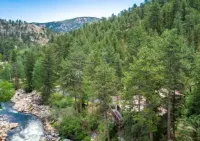 Colorado Riverfront Cabin Near Rmnp Perfect for Fall Getaways, Fly Fishing - Alphydda