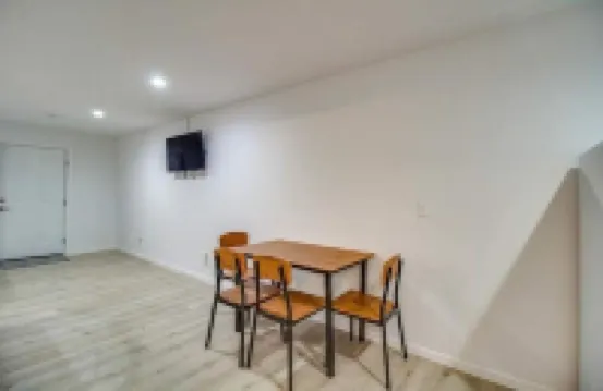 Rafton Inn Vacation Cottage 19 Hotels in Grafton