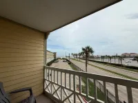 Ocean Views steps to beach - Shoreline Stays 29